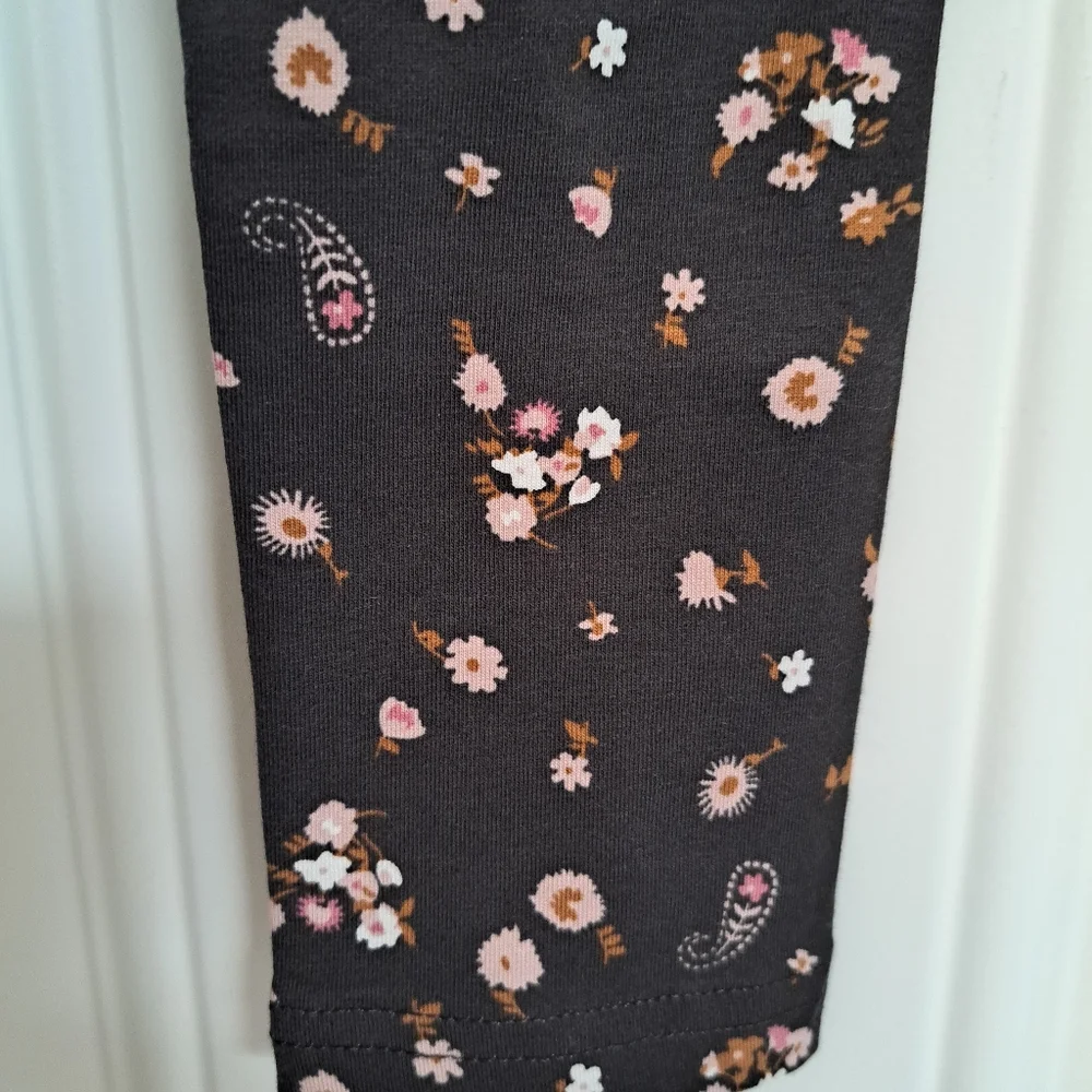 OshKosh Brown Floral Size 7.